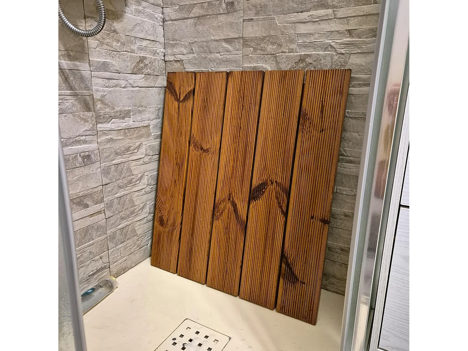 Pedana antiscivolo per doccia 70x70 cm in legno Thermo-Wood