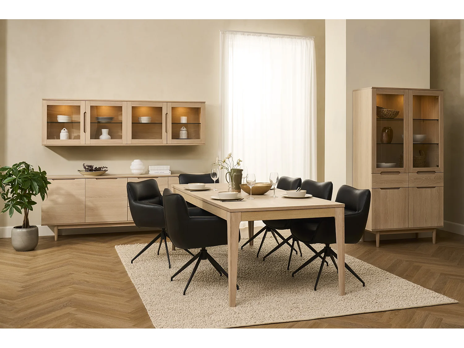 Hängechrank mit LED Beleuchtung mit 4 Türen Kerteminde - Eichenfurnier & MDF - Eiche bianco