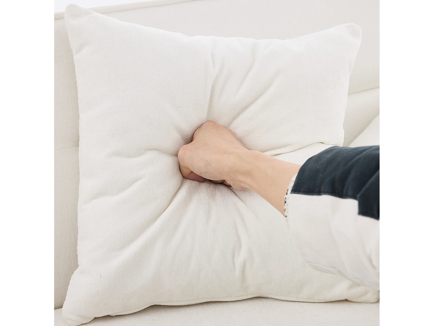 Canapé 2 places 167.5x73x70 cm - dossier inclinable trois positions (100°–180°) - coussins d'assise moelleux - blanc