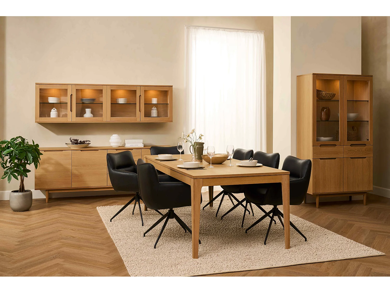 Hängechrank mit LED Beleuchtung mit 4 Türen Kerteminde - Eichenfurnier & MDF - Wildeiche