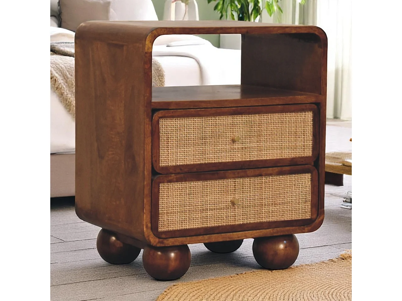 Artisan Furniture Larissa Nachttisch mit 2 Schubladen aus Kastanienholz