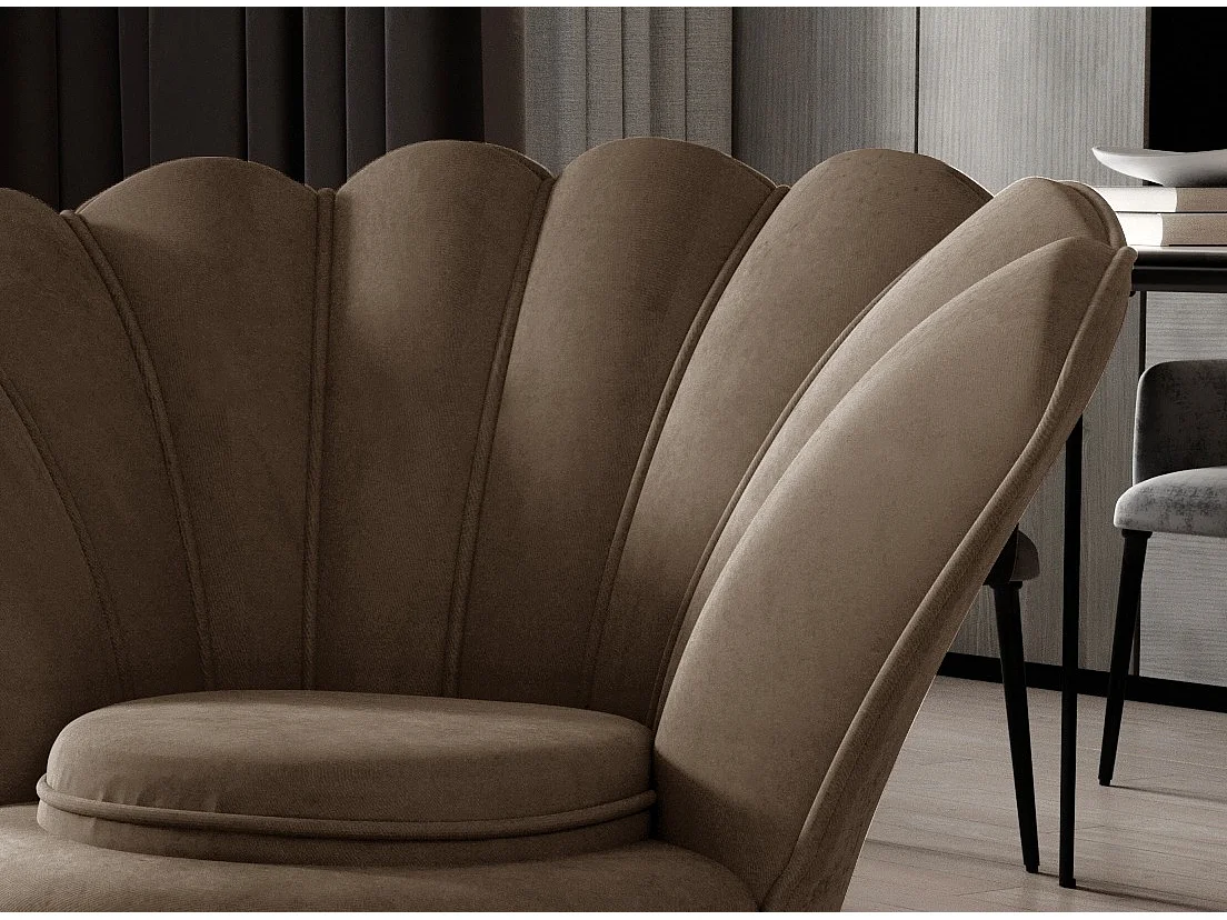 Fauteuil coquillage velours marron clair Skidra