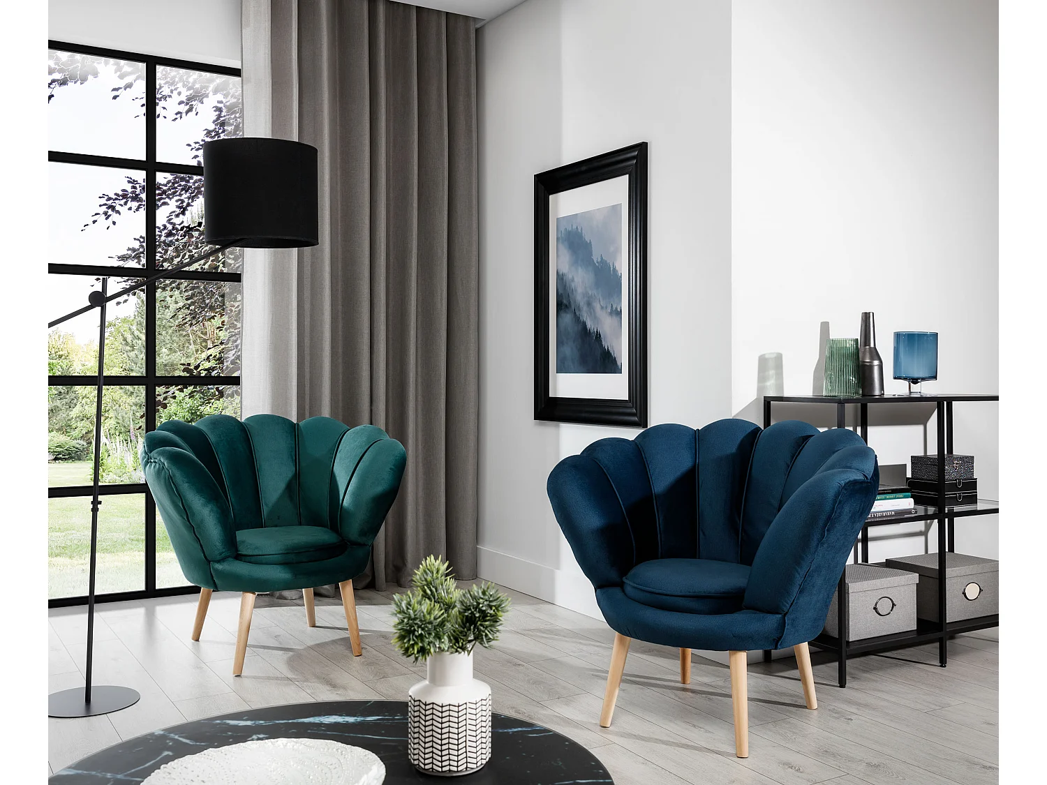 Fauteuil coquillage velours marron clair Skidra