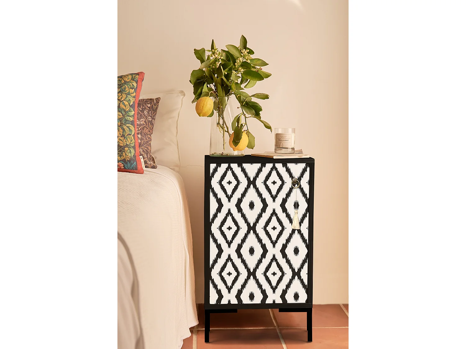 Table de chevet en MDF avec imprimé