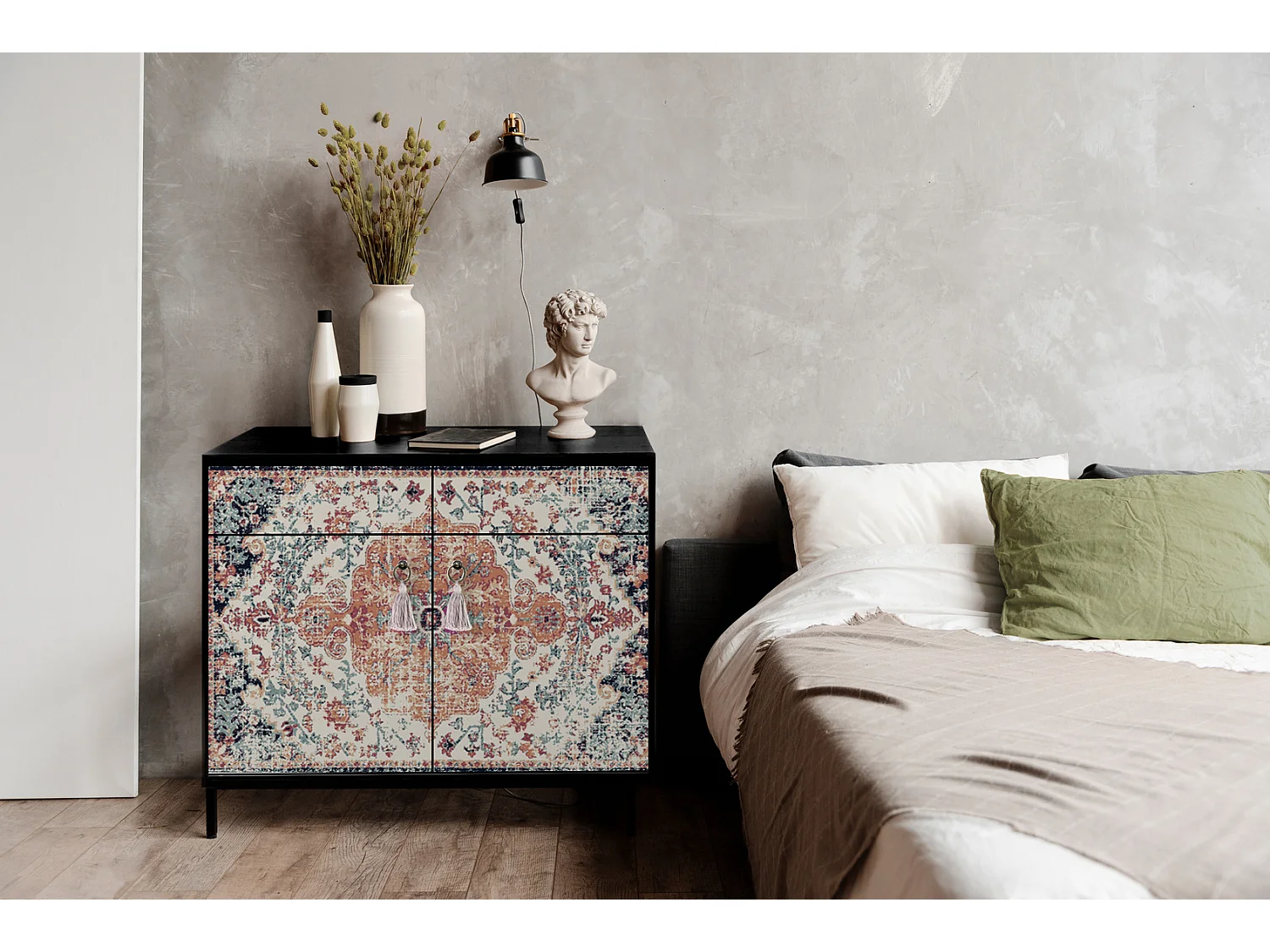 Schrank-Sideboard mit 2 Türen und 2 Schubladen aus MDF