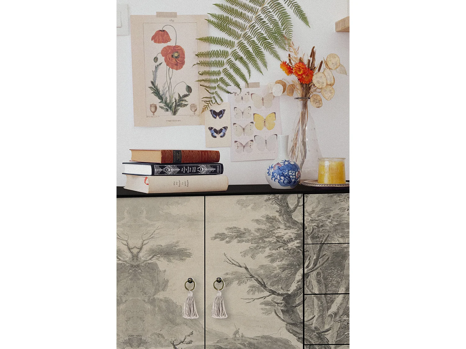 Niedriger Anrichte, 2 Türen und 4 Schubladen MDF