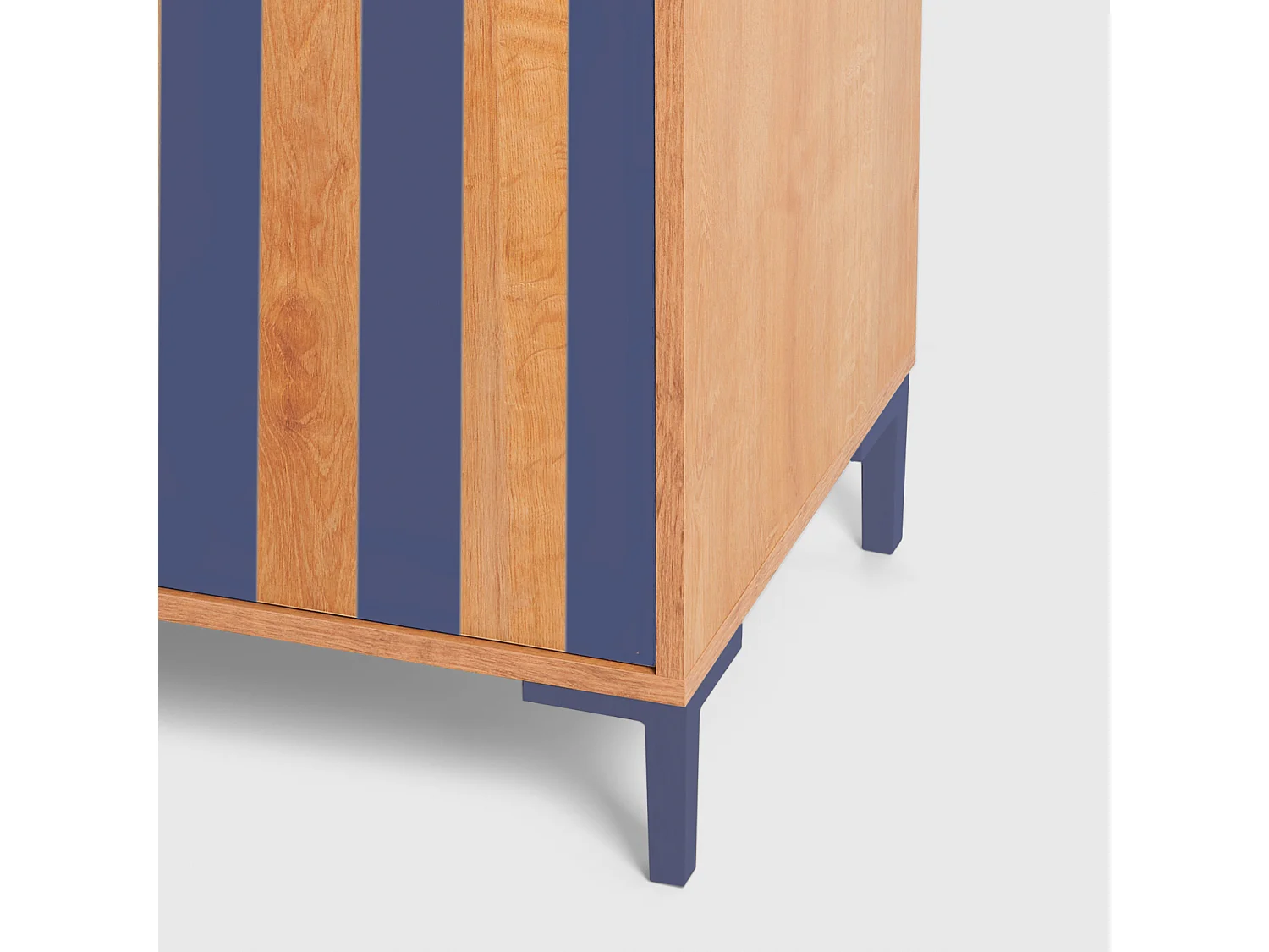 Cómoda 2 puertas 2 cajones color roble y rayas azules