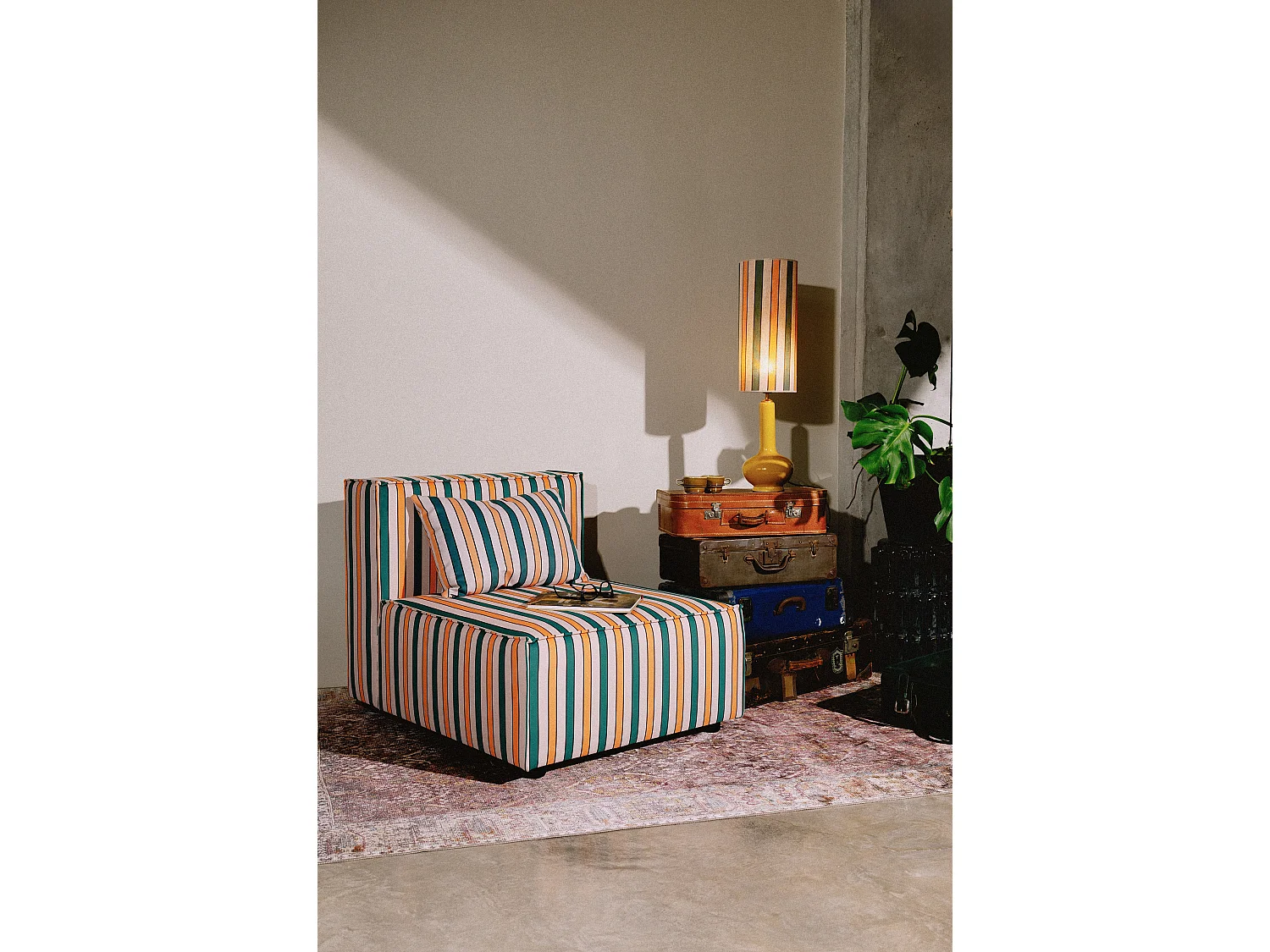 Sillon lounge de terciopelo HARPER