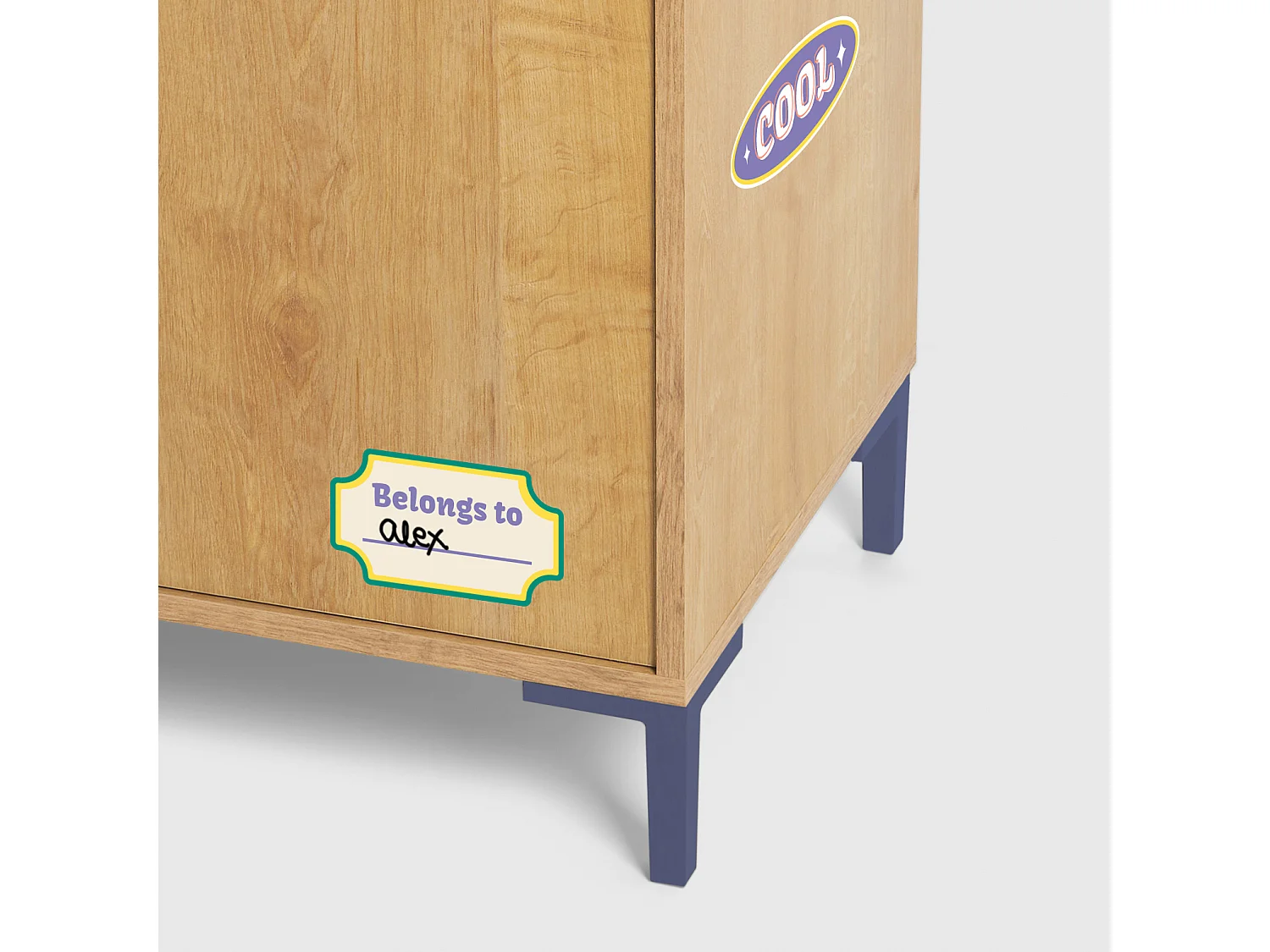 2-deurs kast in eikenkleur mijn slaapkamer.