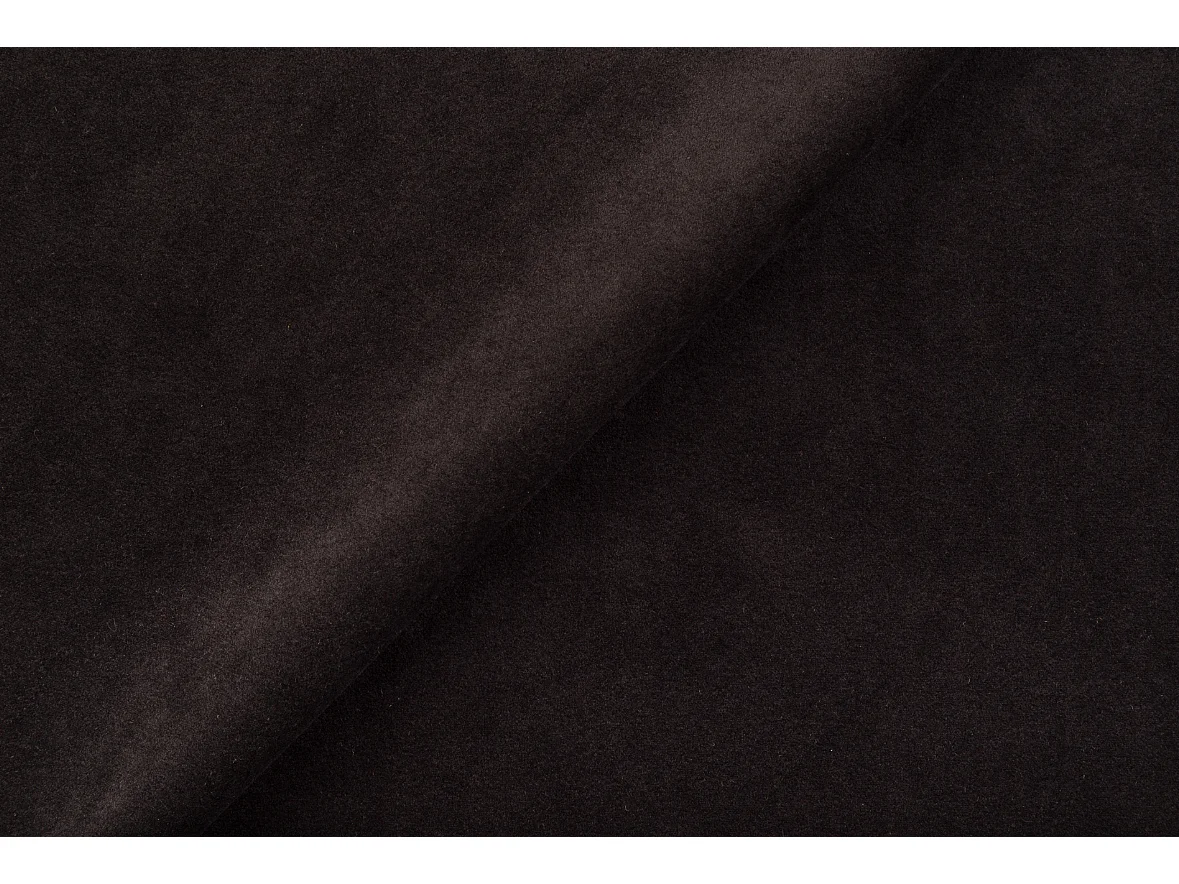 Stella-nowoczesna sofa z eleganckim wykończeniem