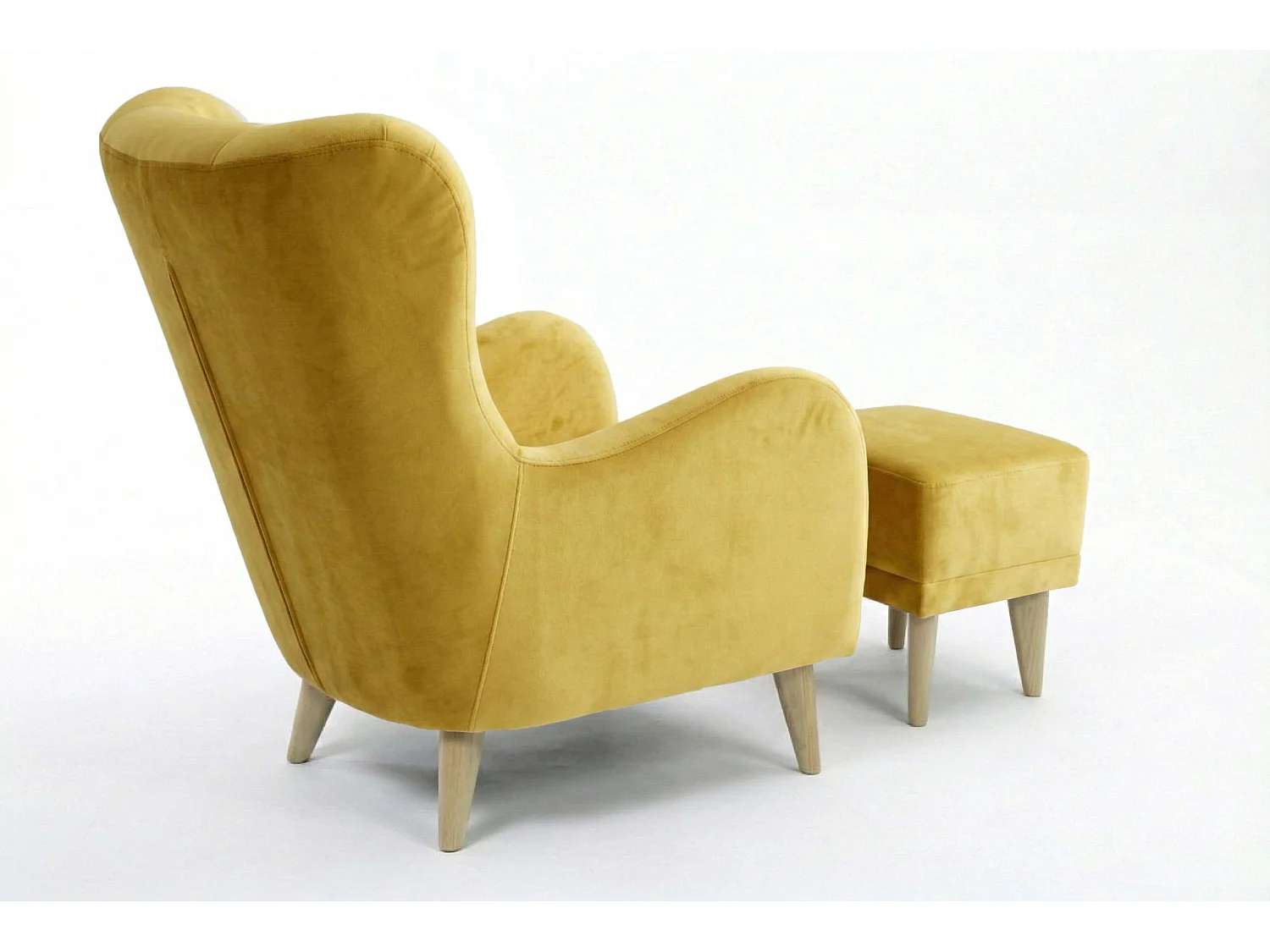 Relaxfauteuil Roland met voetenbank – ergonomisch comfort en tijdloos design