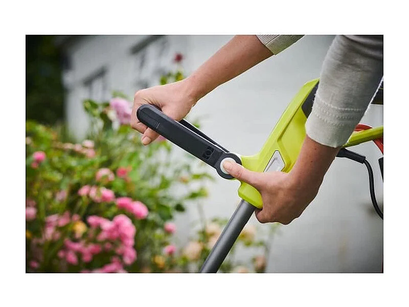 Elektrische grasschaar RYOBI 500W, snijdiameter 27 cm, dubbele draad 2x1,65 mm, draaibare kop, telescopische buis