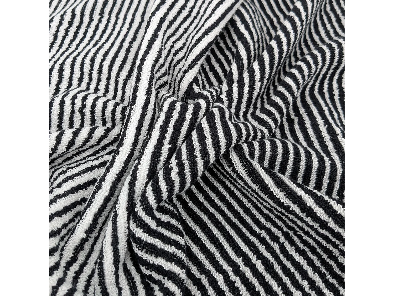 Parure de bain 7 pièces collection HORIZON pur coton à rayures noir