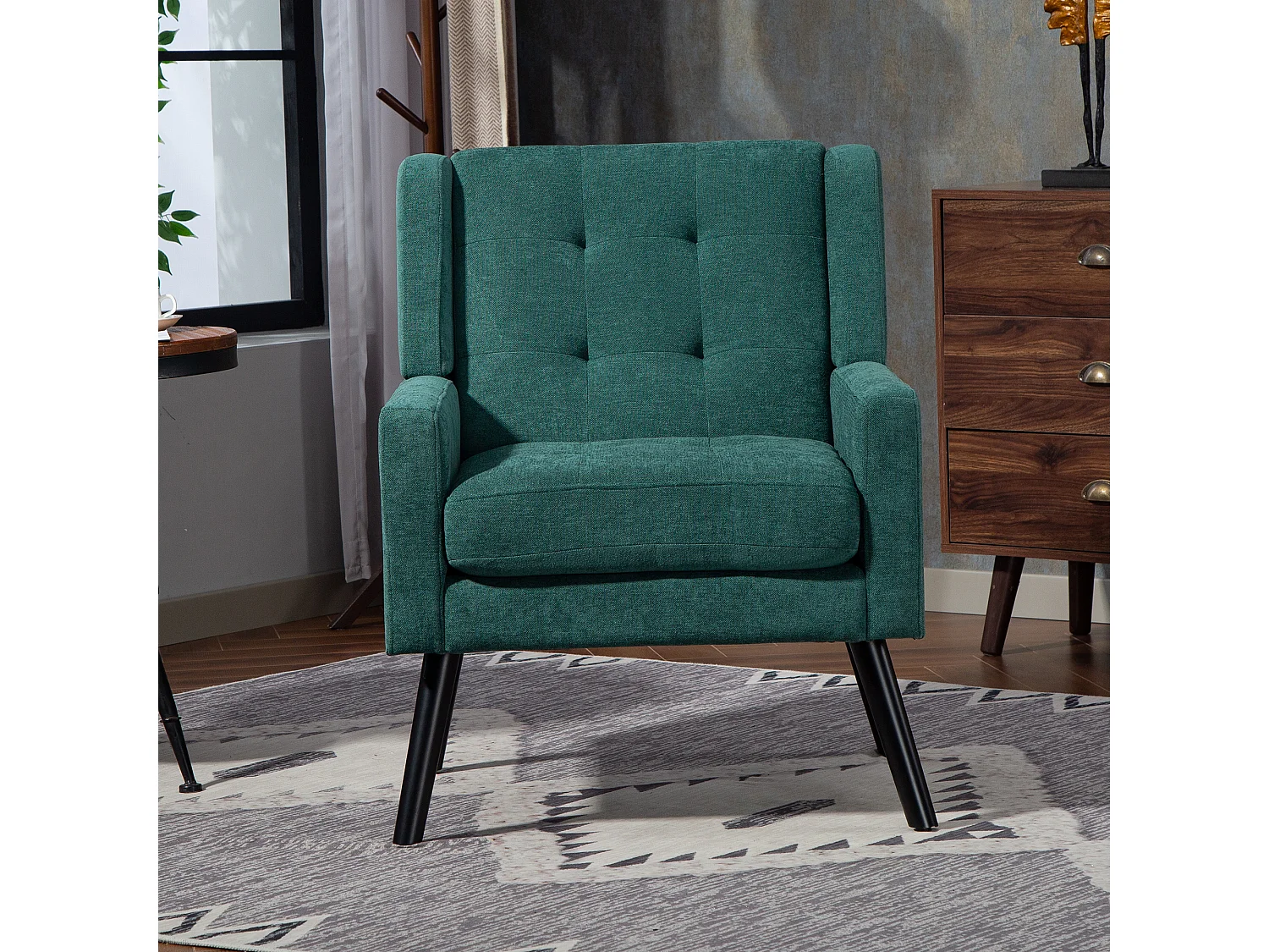 Retro groene linnen fauteuil met houten poten