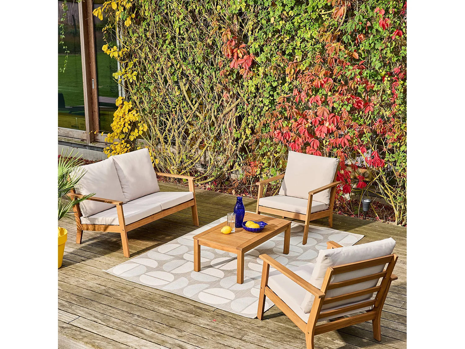 Salotto da giardino in legno di acacia, 4 posti, beige