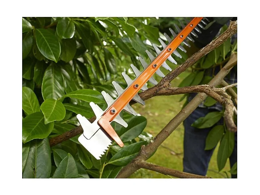 Elektrischer Heckenschere mit Kabel Black+Decker BEHTS451 60cm 550W diamantgeschliffene Doppelklinge, ergonomisch und sicher