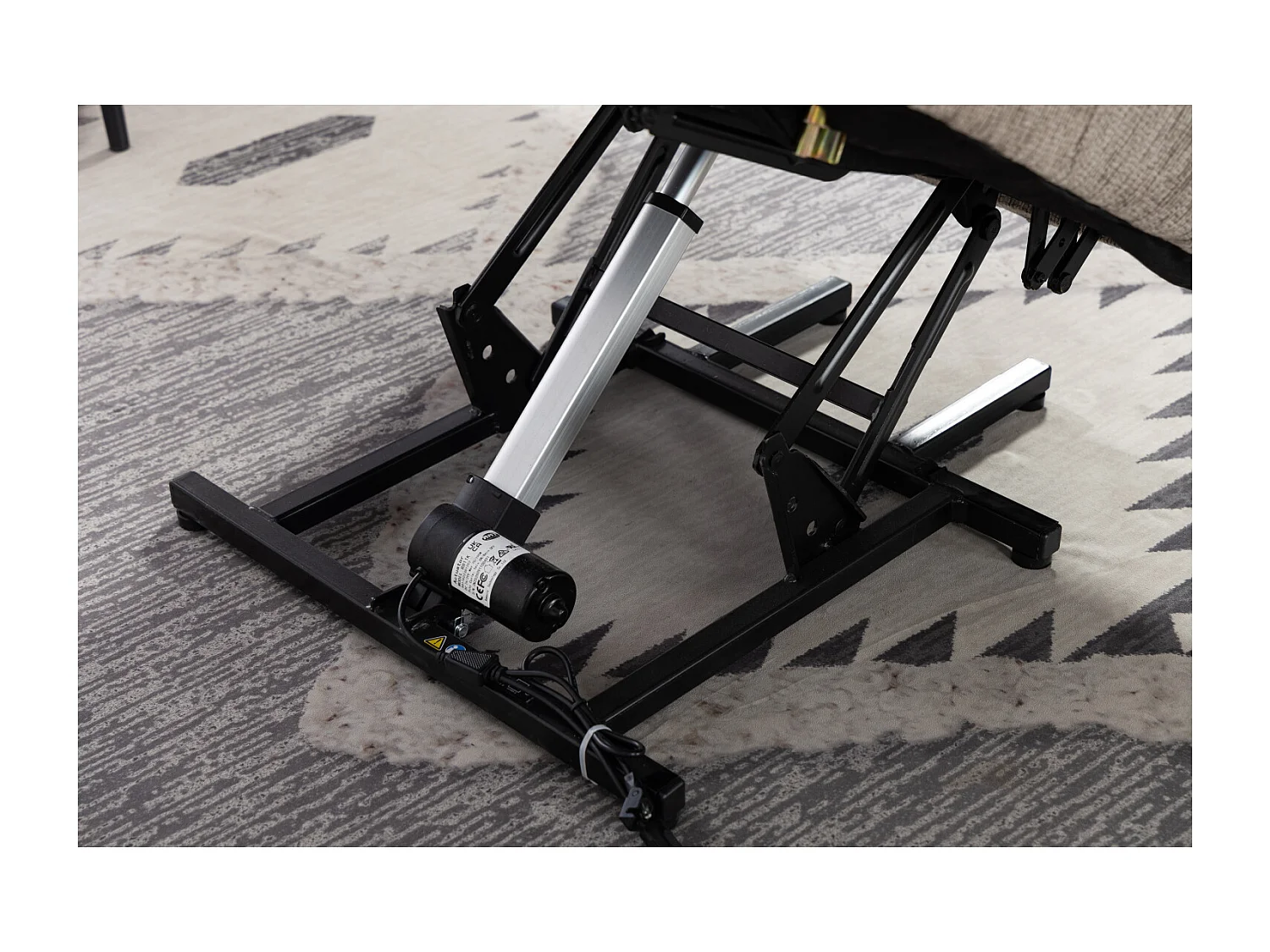 Fauteuil électrique massage et chauffante - Avec repose-pieds et 2 poches latérales - Tissu brun clair