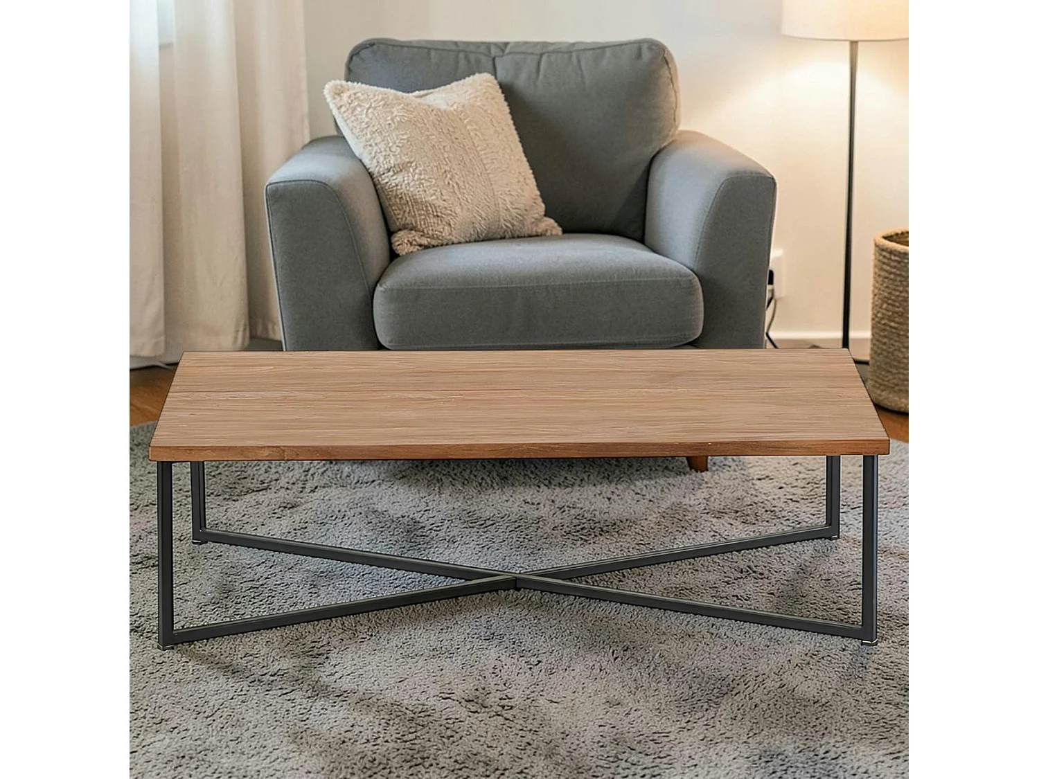 Table basse en teck pieds croisés métal PUNE