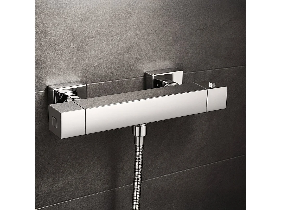 Encarre Misturador termostático para chuveiro cromado Essebagno