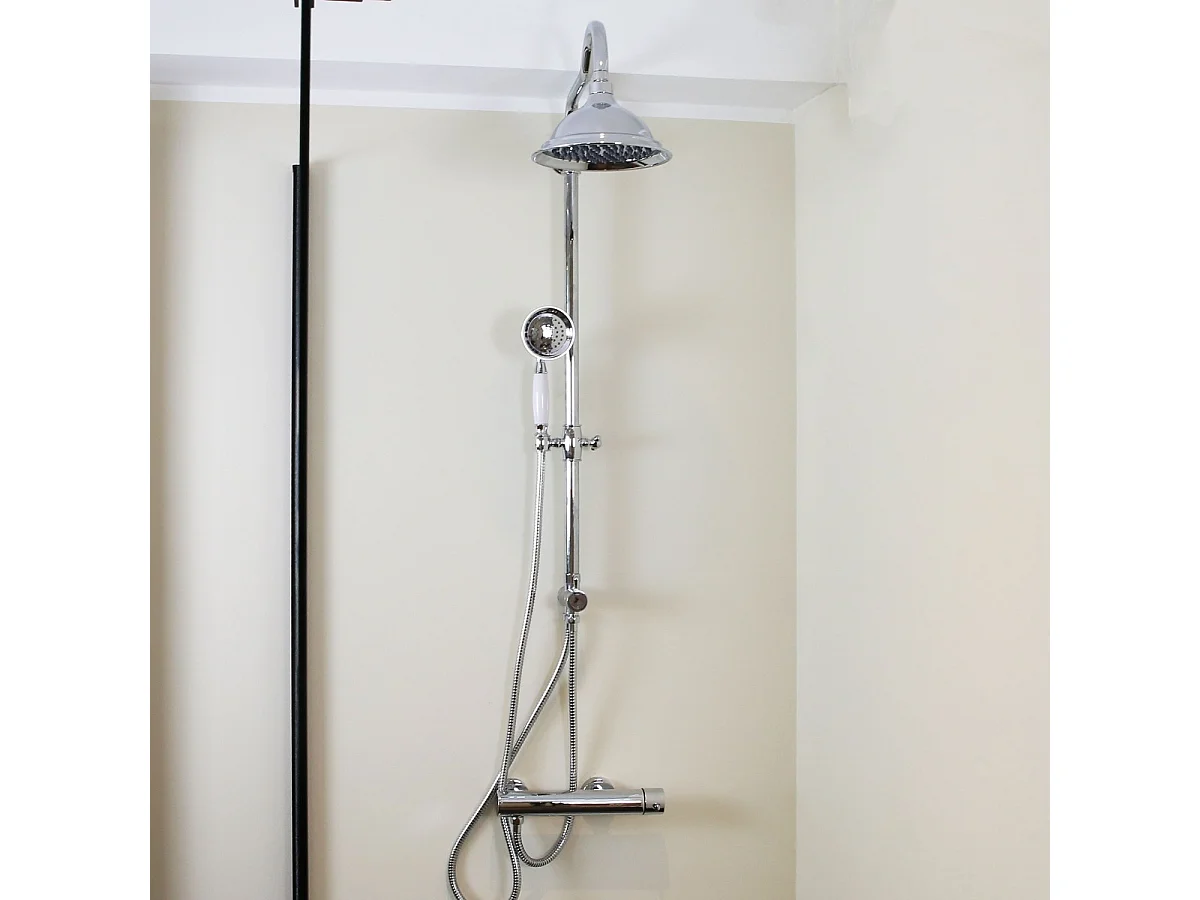 Leeds kolumna prysznicowa bez baterii chromowana - Essebagno