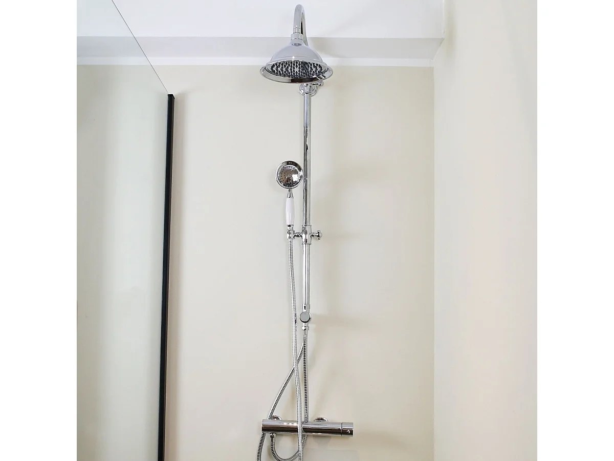 Leeds kolumna prysznicowa bez baterii chromowana - Essebagno