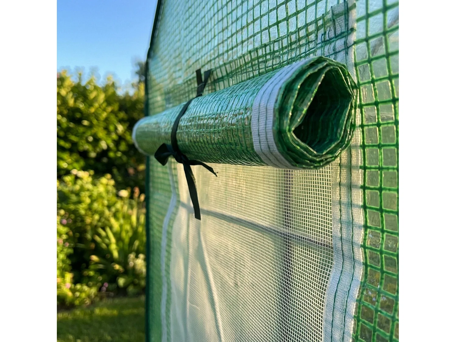 Vrijstaande tuinkas met oprolbare kasdeur / Tuinkas in Huisvorm / Foliekas met 2 Vensters / Groen / 200x140x200 cm