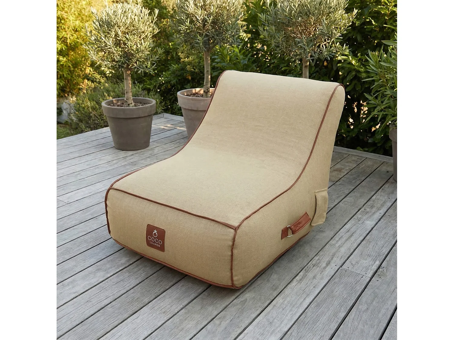 Coco Lounge Fauteuil de jardin gonflable RIVIERA  ambiance Boho couleur toile de jute