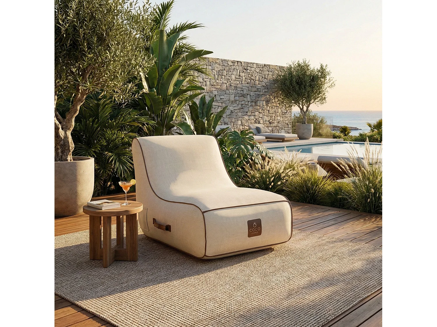 Coco Lounge Aufblasbarer Gartensessel RIVIERA Ambiente Aloha Gebrochenes Weiß