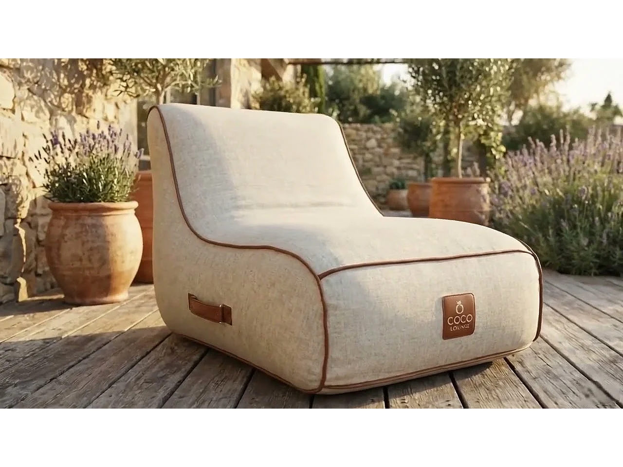 Coco Lounge Fauteuil de jardin gonflable RIVIERA  ambiance  Aloha blanc cassé