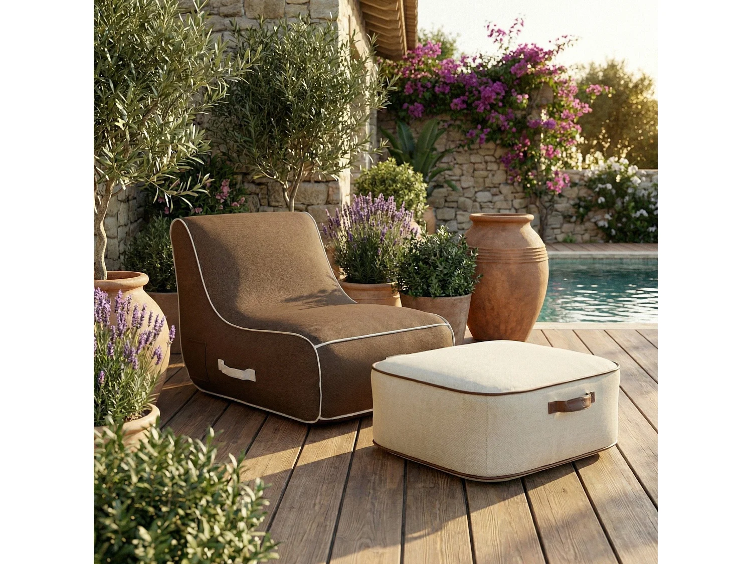 Coco Lounge Pouf de jardin gonflable NUMA ambiance Aloha blanc cassé