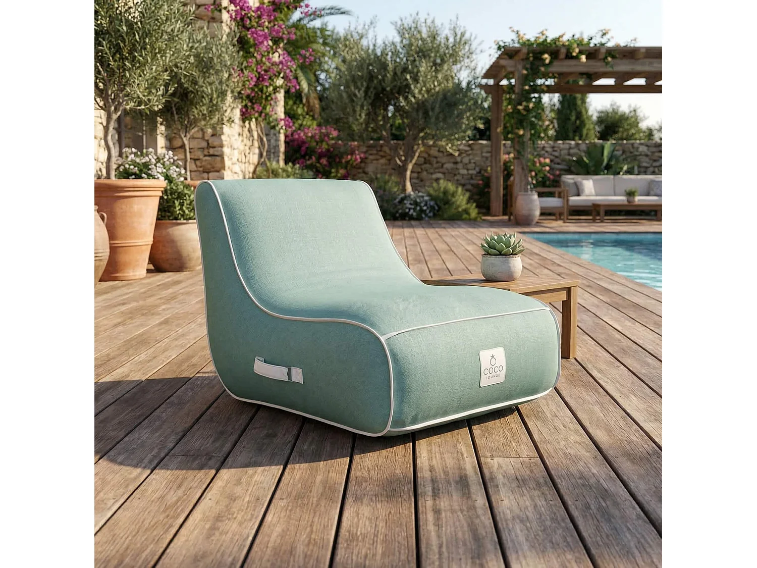 Coco Lounge Fauteuil de jardin gonflable RIVIERA  ambiance  Soge vert d'eau