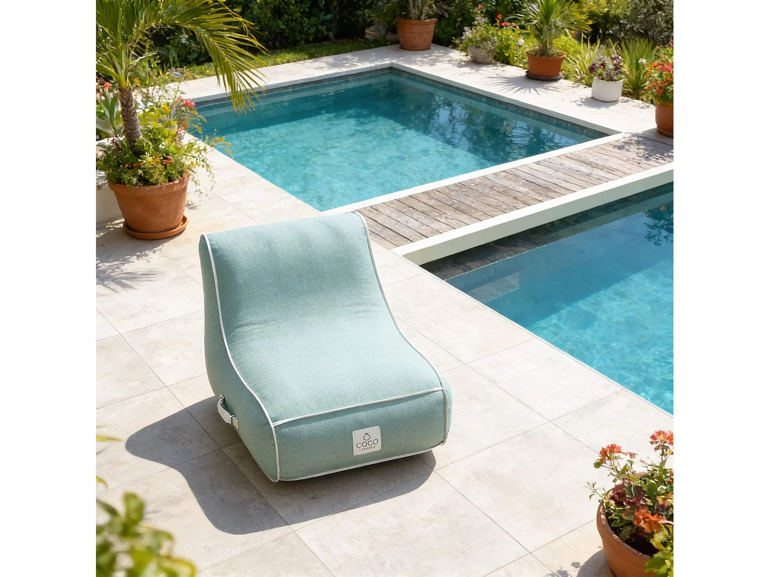 Coco Lounge Fauteuil de jardin gonflable RIVIERA  ambiance  Soge vert d'eau