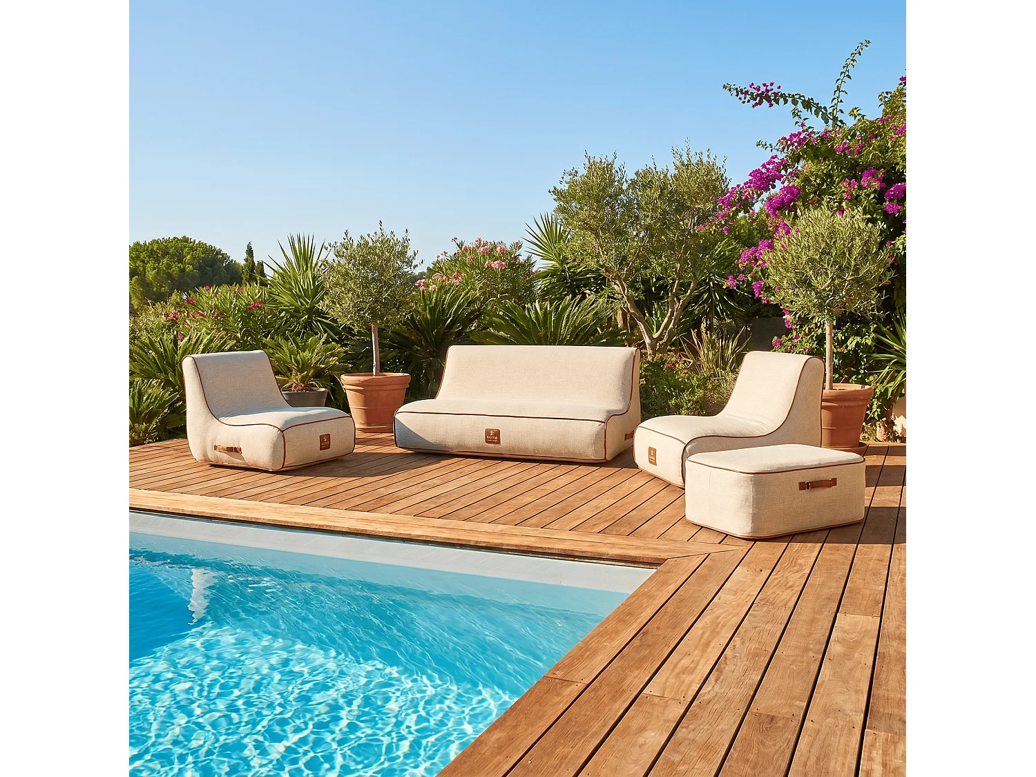 Coco Lounge Salon de jardin gonflable Aloha blanc cassé