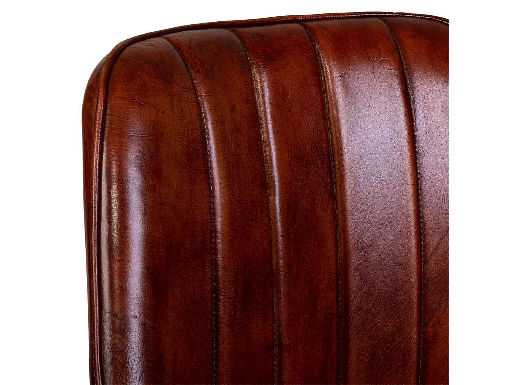 Cadeira estofada em pele castanha 51x58x91