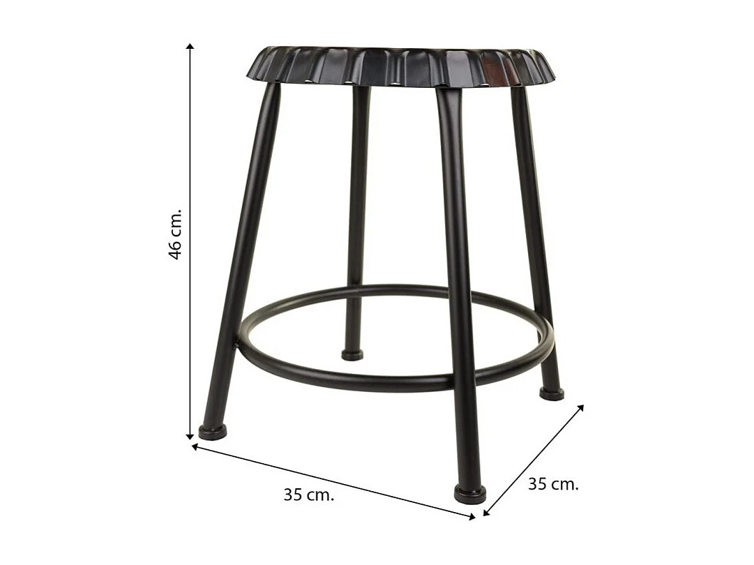 Sgabello in metallo per la casa