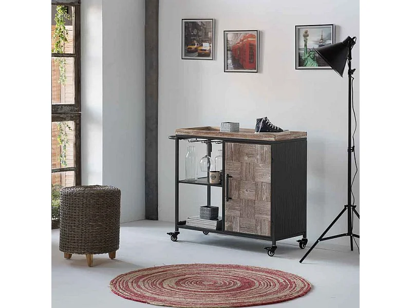 Sgabello in polyrattan