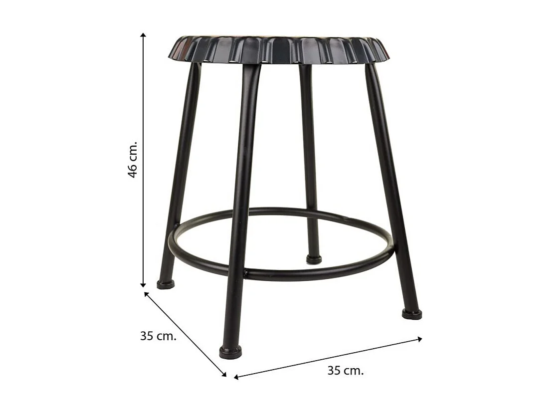 Sgabello in metallo per la casa