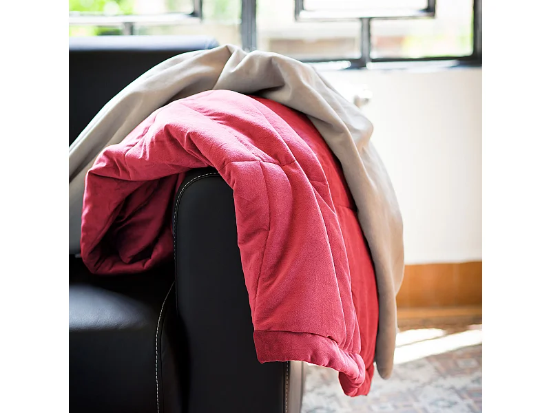 Plaid 140x160 cm 100% polyester 480 g/m2 VEGA Rouge Groseille