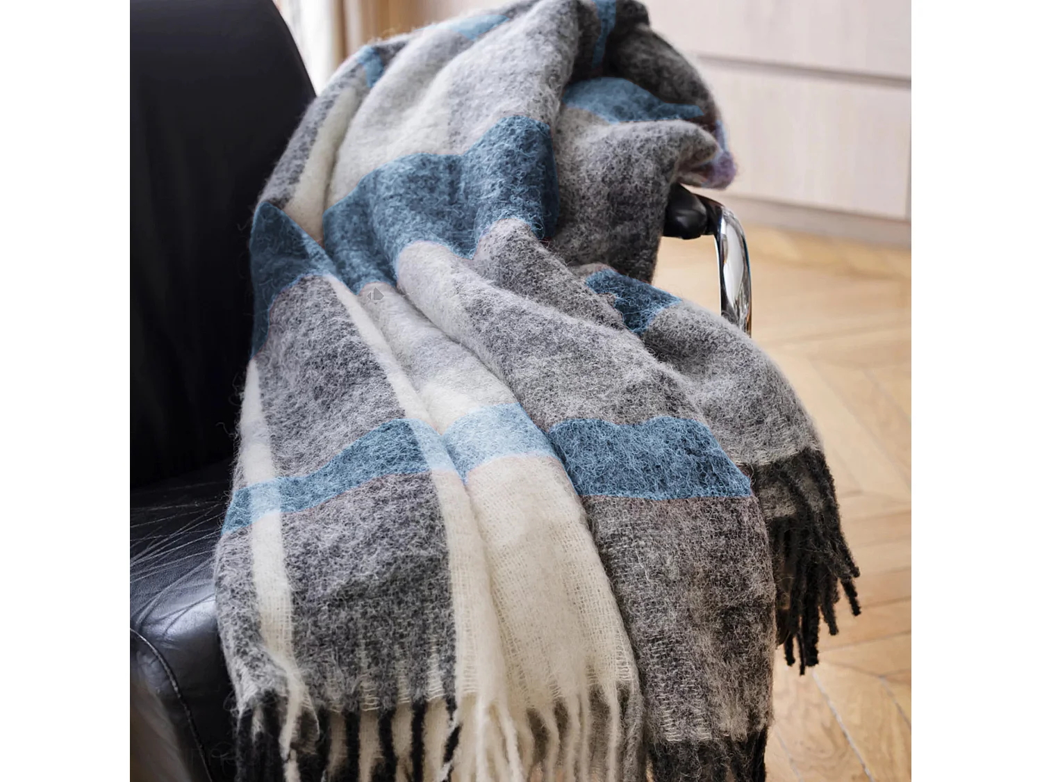 Plaid 130x180 cm ISEO en alpaga bleu paon