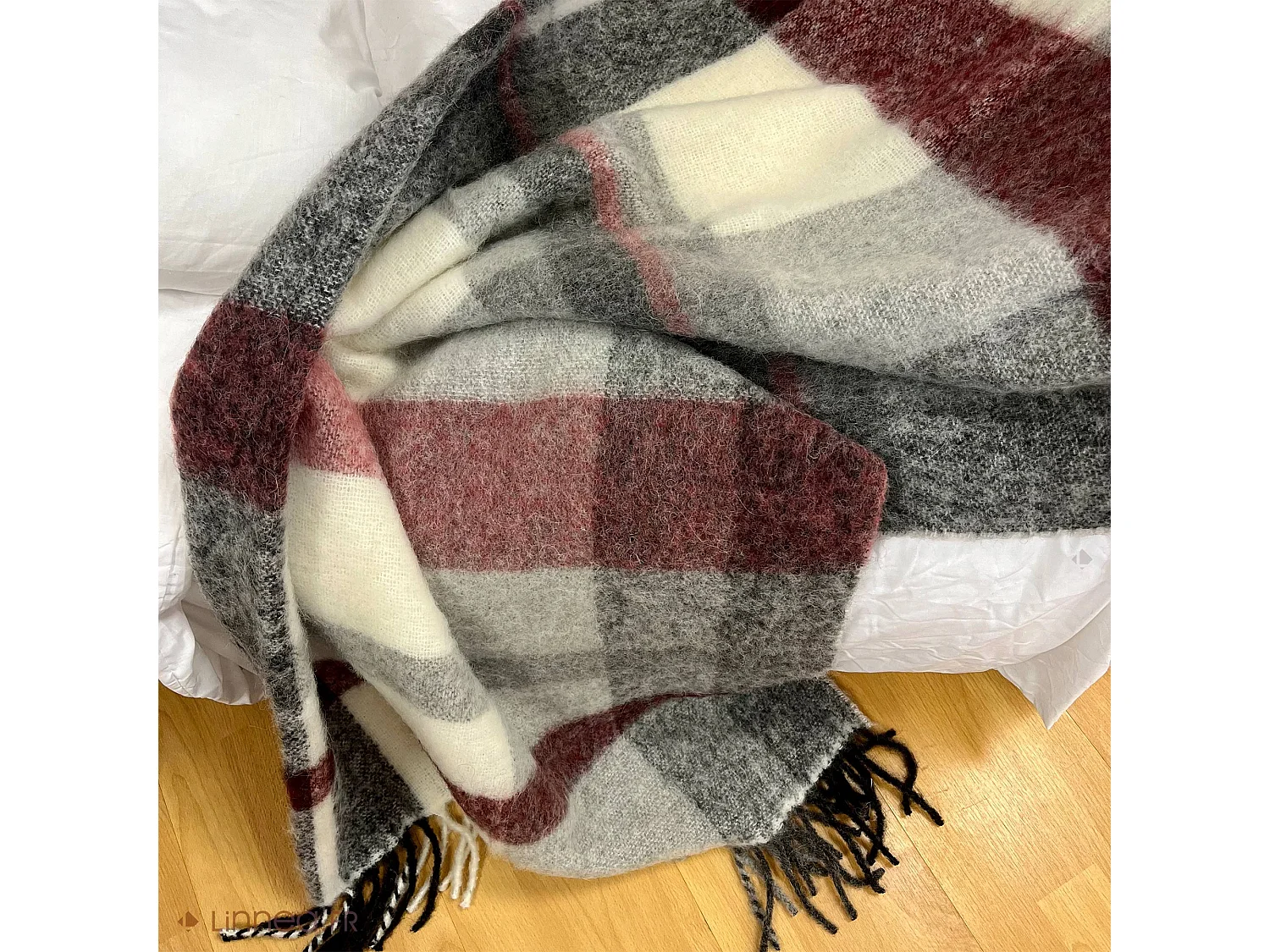 Plaid 130x180 cm ISEO en alpaga rouge pivoine