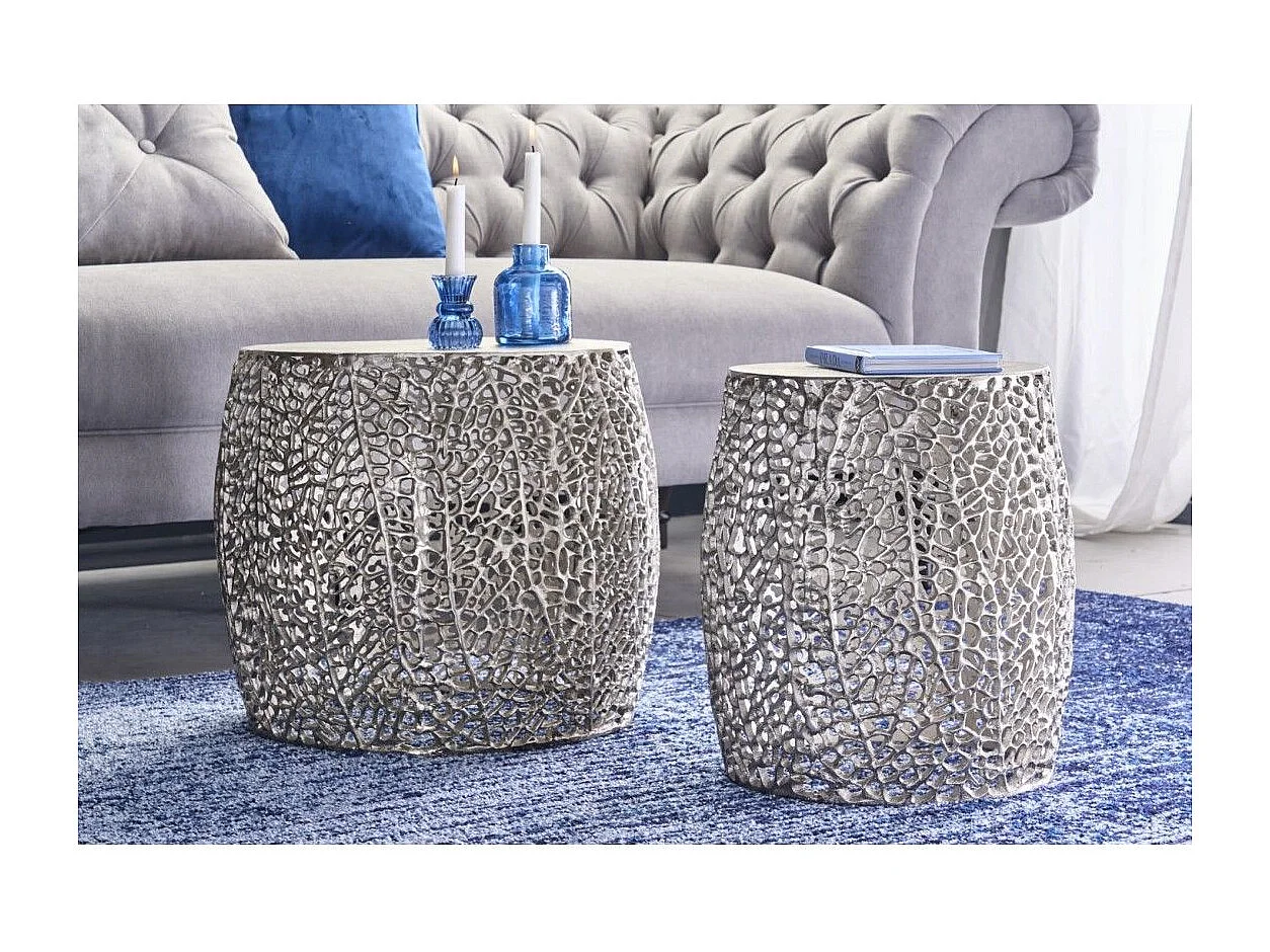 Lot de 2 tables basses METRIX argentées avec petit motif arrondi – Tables basses design en aluminium mat