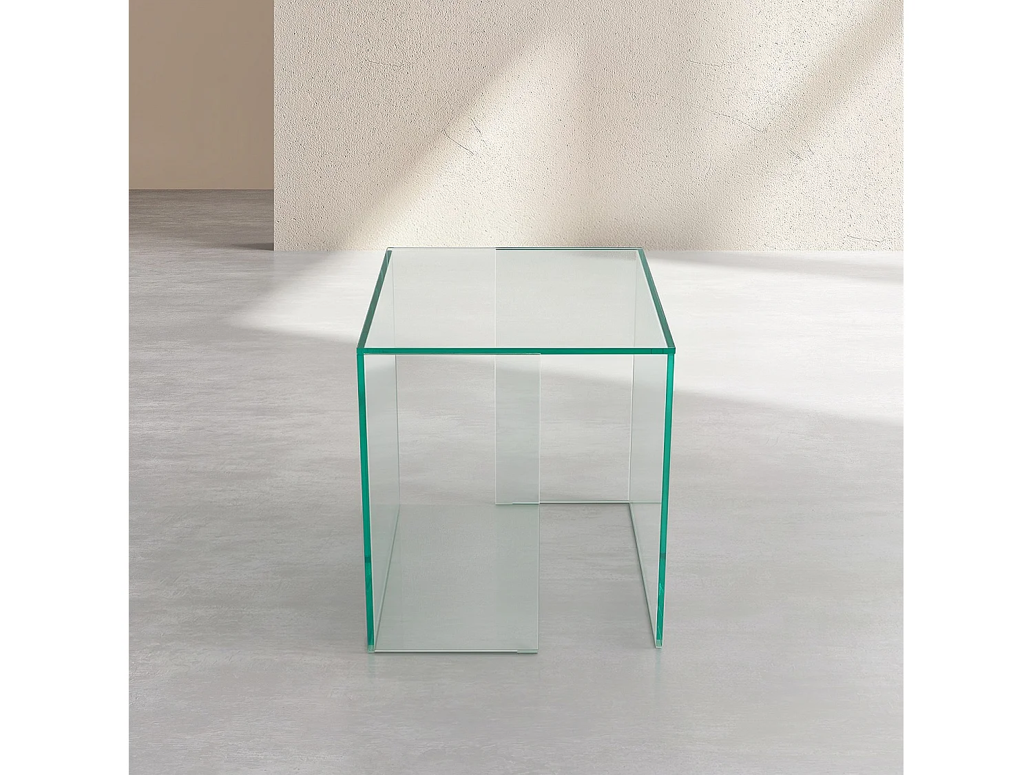 Table d'appoint en verre trempé - Transparent - Design by Céline Mognon Fichet