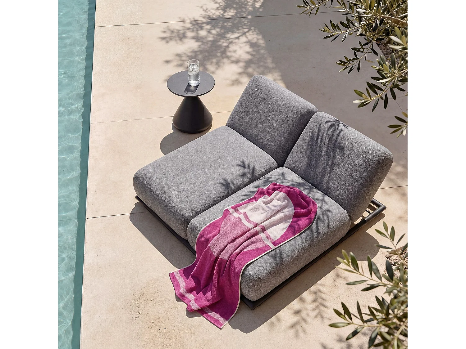 Habitat - Table basse de jardin en aluminium - 50 cm - Gris anthracite - Maripa