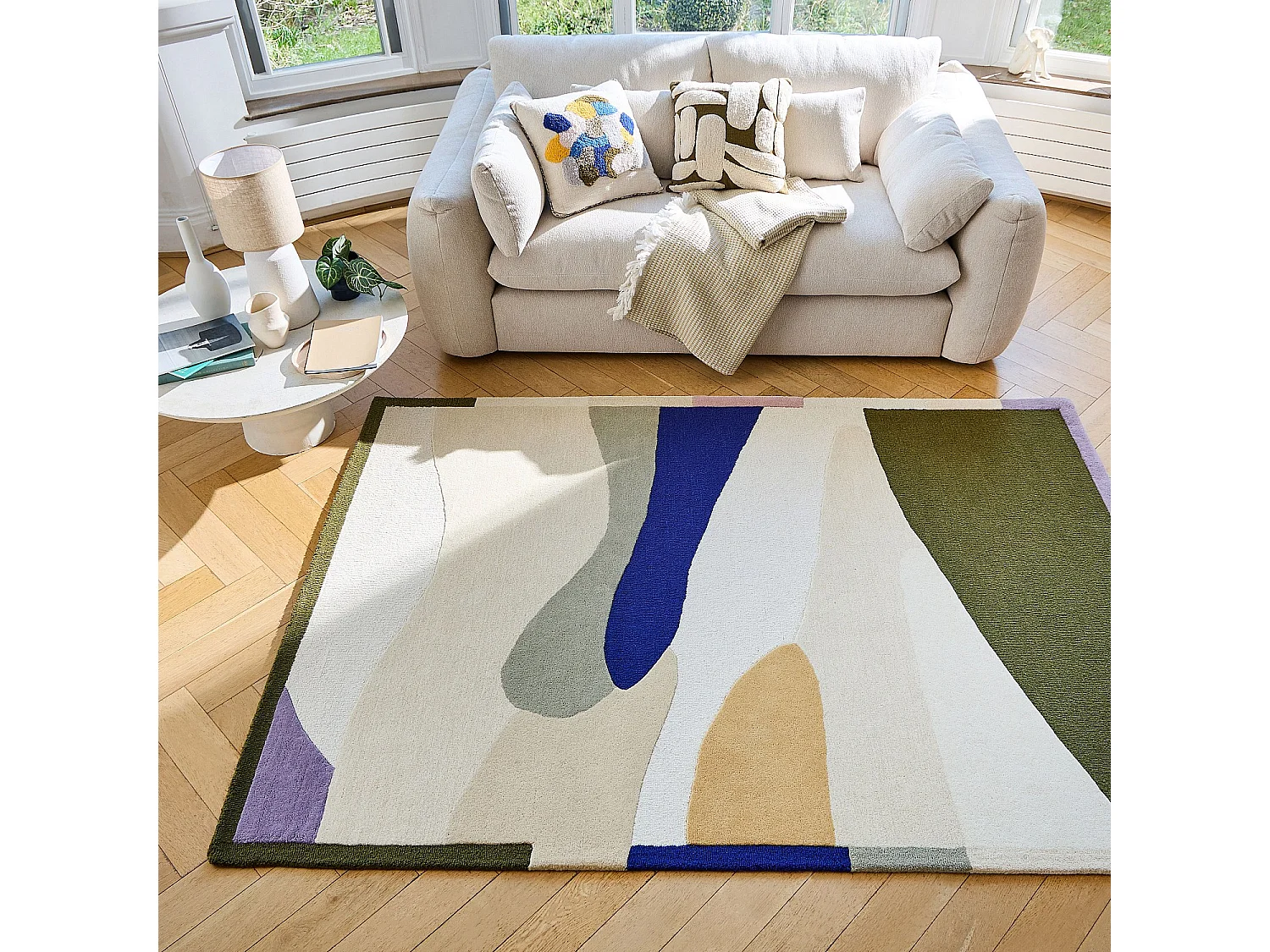 Habitat - Tapis tufté en laine - 170 x 240 cm - Beige, vert kaki et bleu roi - Design by Floriane Jacques - Aubin