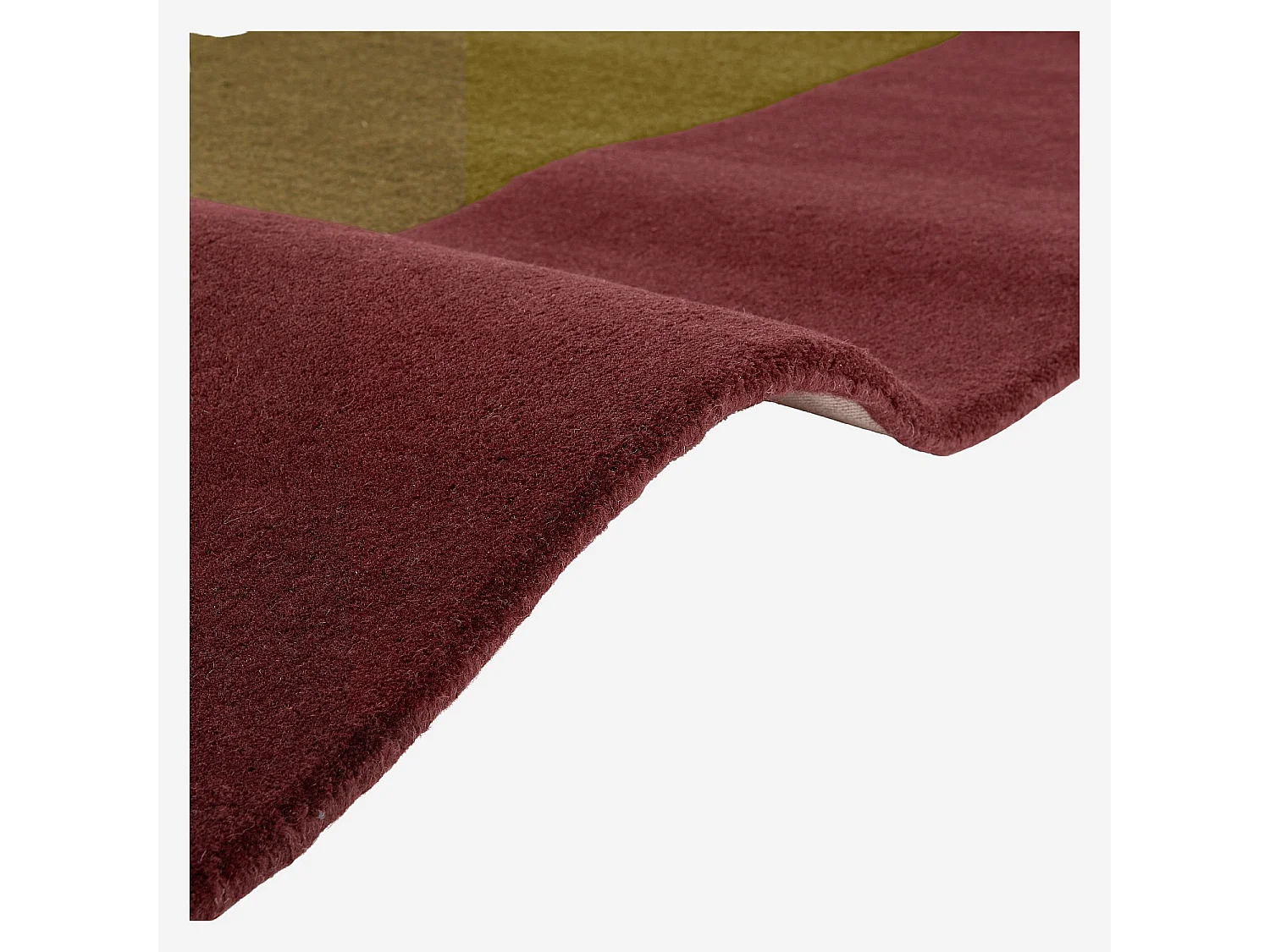 Habitat - Tapis tufté et bouclette en laine - 170 x 240 cm - Bronze et bordeaux - Design by Floriane Jacques - Bonnie