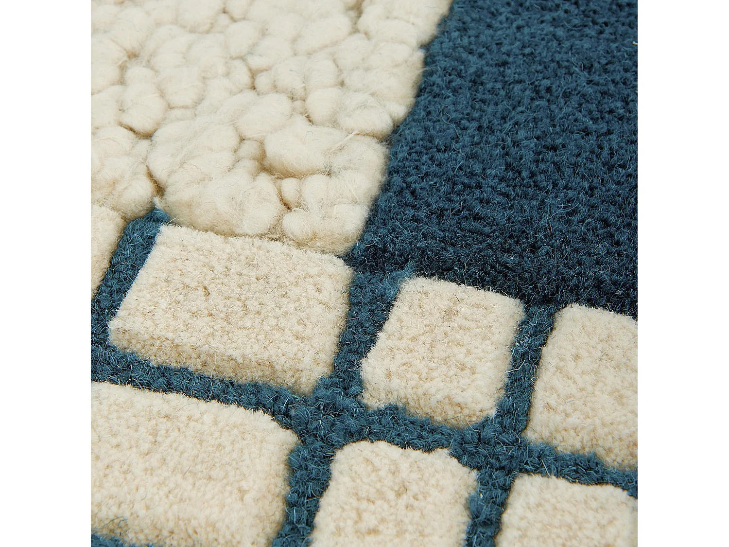 Habitat - Tapis en laine - 170 x 240 cm - Bleu canard - Design by Floriane Jacques - Gloria