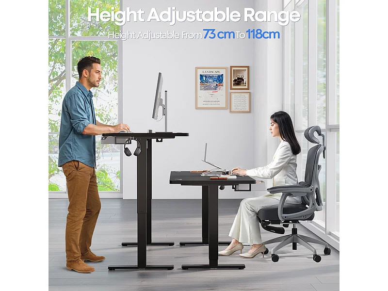 Bureau assis-debout électrique 140x80cm, réglable en hauteur avec tiroirs, port USB-A, gestion des câbles, 8 positions de mémoire, cadre sur pied, moderne.