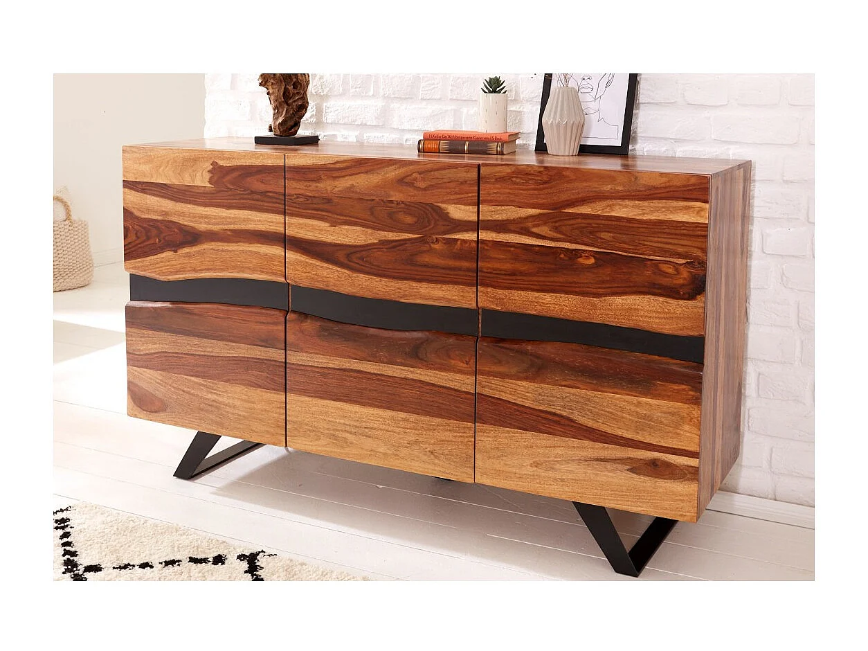 Buffet ORKAN 150 cm – Massief Sheeshamhout en zwart metaal – 3 deuren in industriële stijl