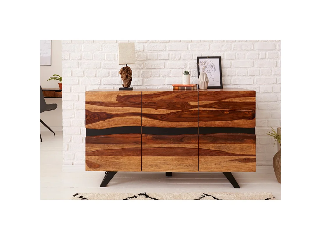 Buffet ORKAN 150 cm – Massief Sheeshamhout en zwart metaal – 3 deuren in industriële stijl