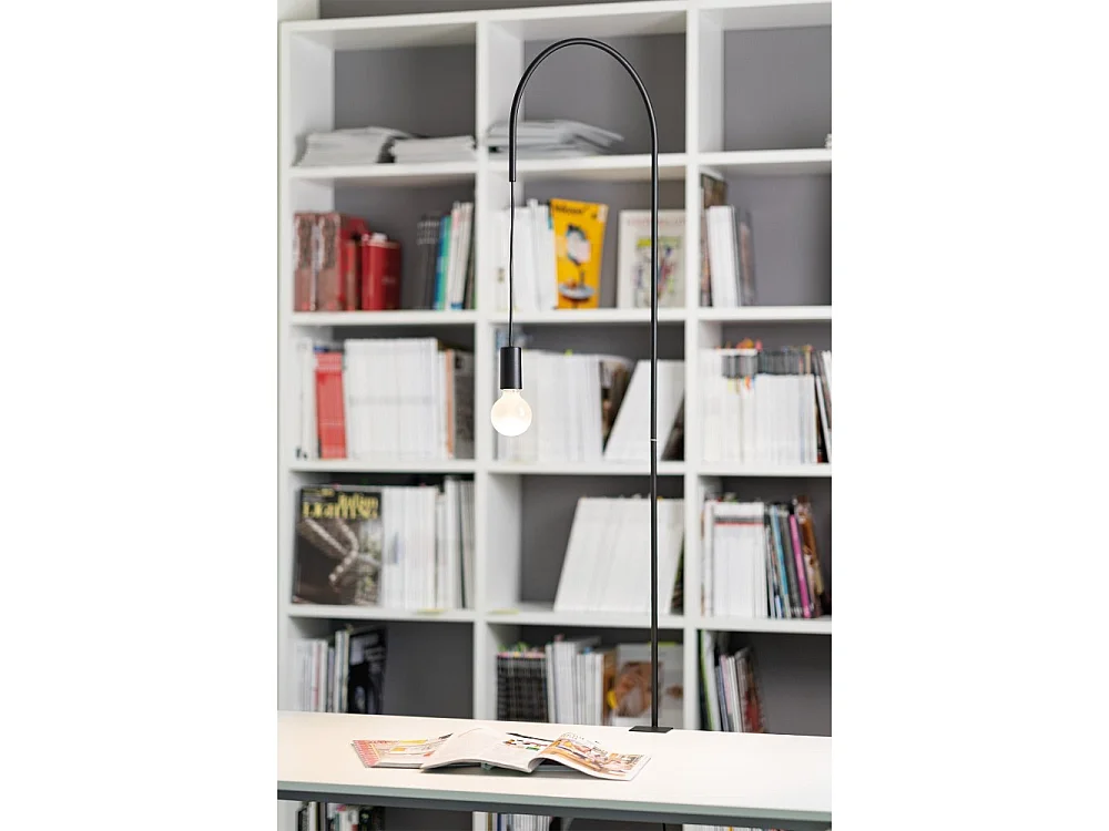 Zafferano - Lampa stołowa z drutu z zaciskiem, obrotowa 200°, wys. 152 cm, malowany metal, żarówka E27 maks. 60 W w zestawie - czerwona